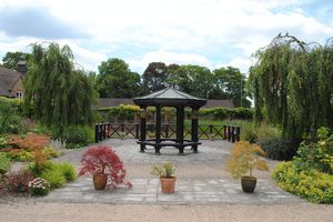 Bluecoat Pond gardens- click for photo gallery